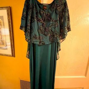 JM Studio green and black cocktail dress!